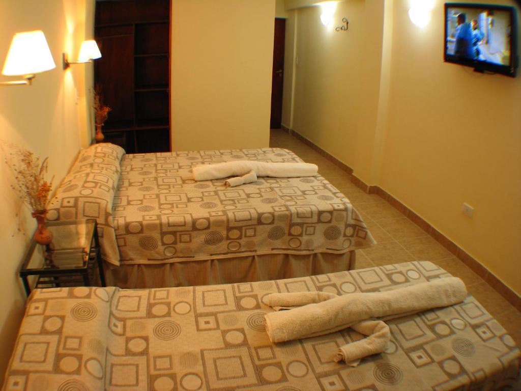 Los Toneles Hotell Cafayate Rum bild
